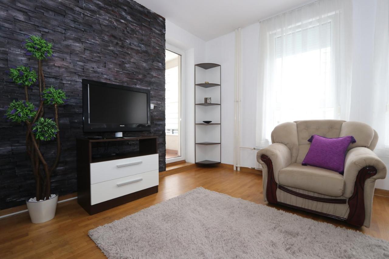 Clean&Cozy Apartments Novi Beograd Exterior photo